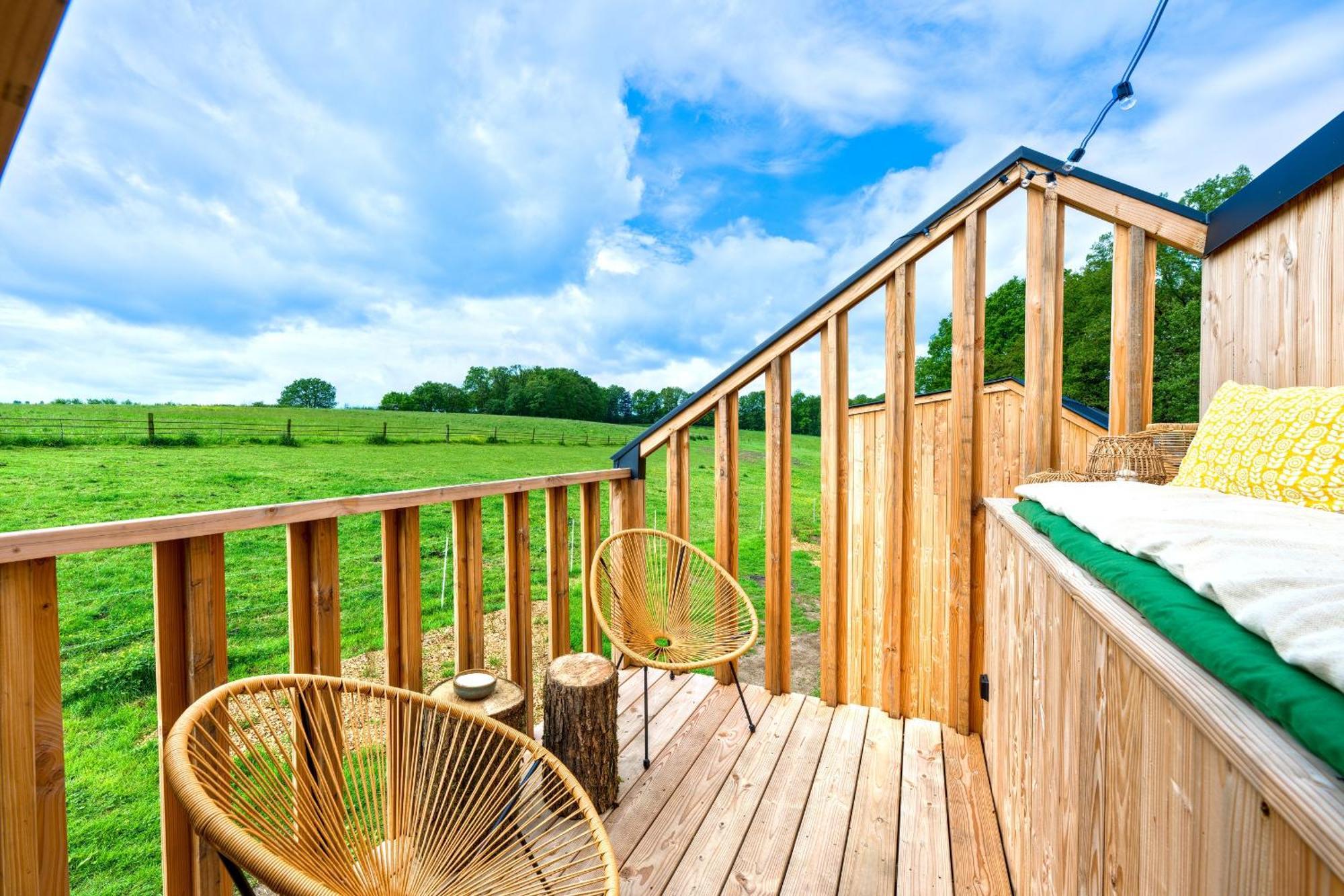 Les Cabanes Champetres - Le Domaine Des Trois Tilleuls Villers-la-Ville Екстериор снимка